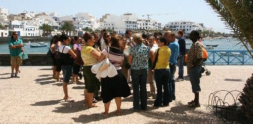 El mercadillo de Arrecife se quedará definitivamente en El Charco de San Ginés, aunque por ahora sólo con 15 puestos