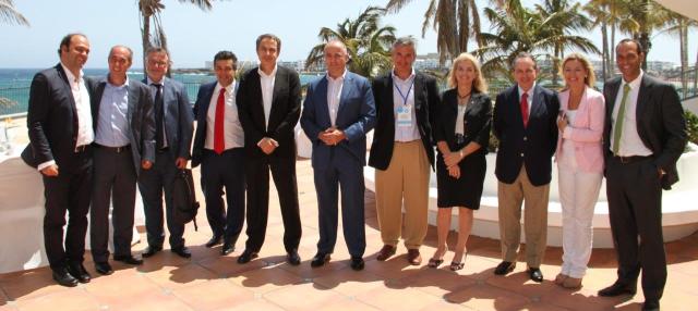 Los organizadores califican de éxito el primer Foro de Pensamiento Económico de Lanzarote y confían en poder repetirlo en 2014