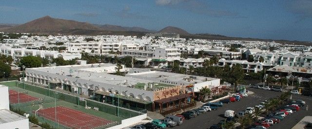 Costa Teguise, el destino turístico más rentable de Lanzarote y el tercero de toda Canarias