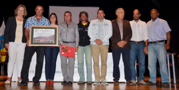 Los camelleros de Lanzarote reciben el premio Amuparna