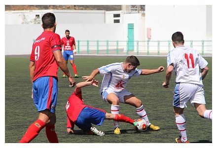 La UD Lanzarote cae derrotada ante un Mensajero que se tomó la revancha (3-0)