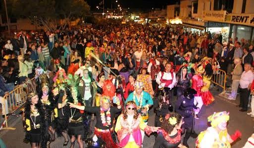 Magnífica participación en el carnaval de Playa Blanca