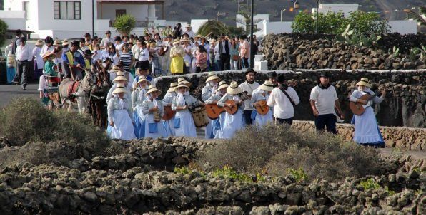 Masdache vivió este fin de semana su romería entre viñedos