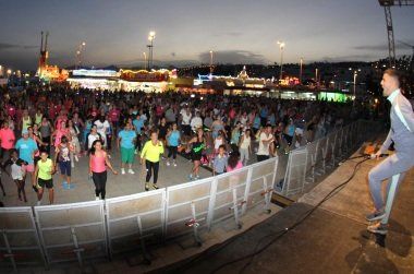 La Tiñosa se llenó con la Zumba Disco Night