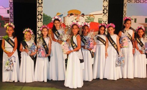 Diez niñas del municipio de Yaiza participaron en la Gala Infantil de Los Remedios