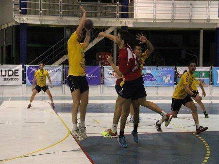 El Puerto del Carmen se llevó el duelo ante el CB Zonzamas Elektroclima (32-24)