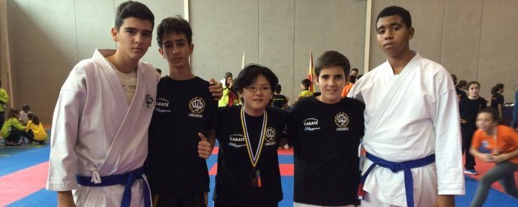 María Rosa Pascual se convierte en árbitro nacional de karate