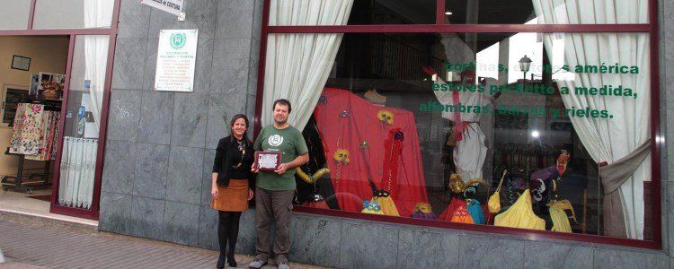 El Ángel Endemoniado de Decoraciones Pallarés y Martín S.L, ganador del Concurso de Maniquíes Carnaval de Arrecife 2016