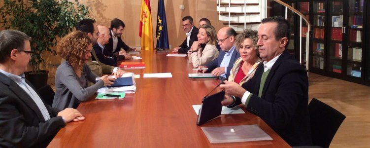 Acuña destaca el "reconocimiento" de las "singularidades" de las islas en el posible pacto con el PSOE