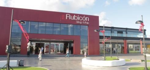 Rubicón Shop&fun, el nuevo centro comercial del grupo Juan Padrón en Playa Blanca