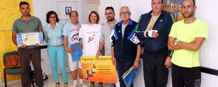 Los centros educativos recogen más de 8 toneladas de plástico con la campaña Tapones Solidarios