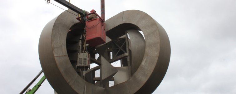 Comienza el desmontaje del juguete del viento del aeropuerto para su reproducción