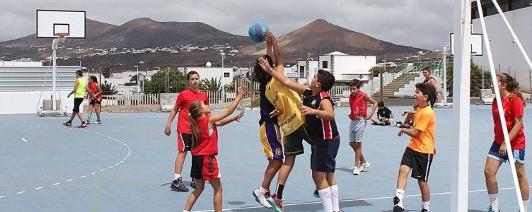 Tías abona a los clubes más de 30.000 euros con el último pago de las subvenciones deportivas