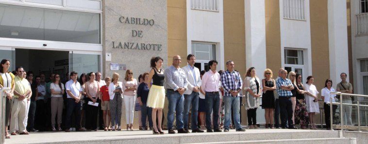 Lanzarote se une a las muestras de dolor por el atentado en Niza