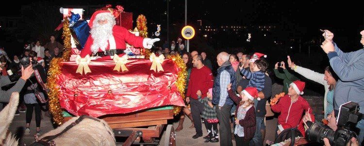 Papá Noel visitó las calles de Costa Teguise