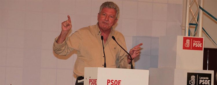 Pedro Quevedo afirma no estar "en contra de Los Mármoles pero sí de cambiar el plan a escondidas