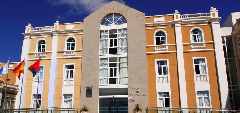 Admitida a trámite la impugnación de Sepca a los presupuestos del Cabildo de Lanzarote de 2017