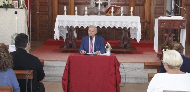 El pregón de Francisco José Navarro inicia las fiestas de Nuestra Señora de Las Nieves