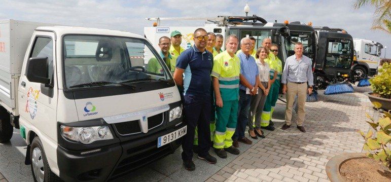 Arrecife presenta doce nuevos camiones de limpieza para la ciudad valorados en 1,4 millones