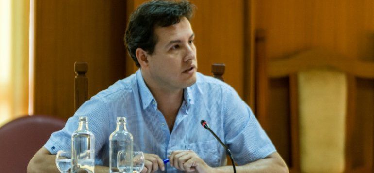 Podemos Canarias considera una cacicada el veto de San Ginés a Meca: Esconde la cobardía del acorralado