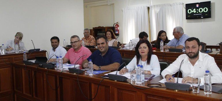 CC reclama un "urgente" plan de mantenimiento de los vehículos municipales de Arrecife