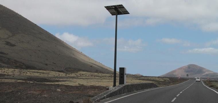 NC denuncia que el Cabildo está instalando placas solares en los radares de Tinguatón "sin licencia"