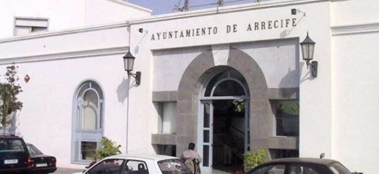 El Ayuntamiento de Arrecife anuncia el cierre de todas las instalaciones municipales debido al temporal