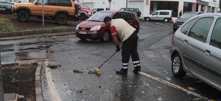 La dejadez de Canal Gestión y el Consorcio han vuelto a provocar que Arrecife se inunde de aguas fecales