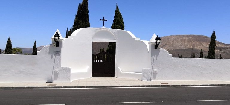 Yaiza reabre este miércoles el cementerio municipal