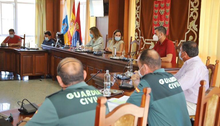 Reunión del Cabildo con los Cuerpos y Fuerzas de Seguridad del Estado