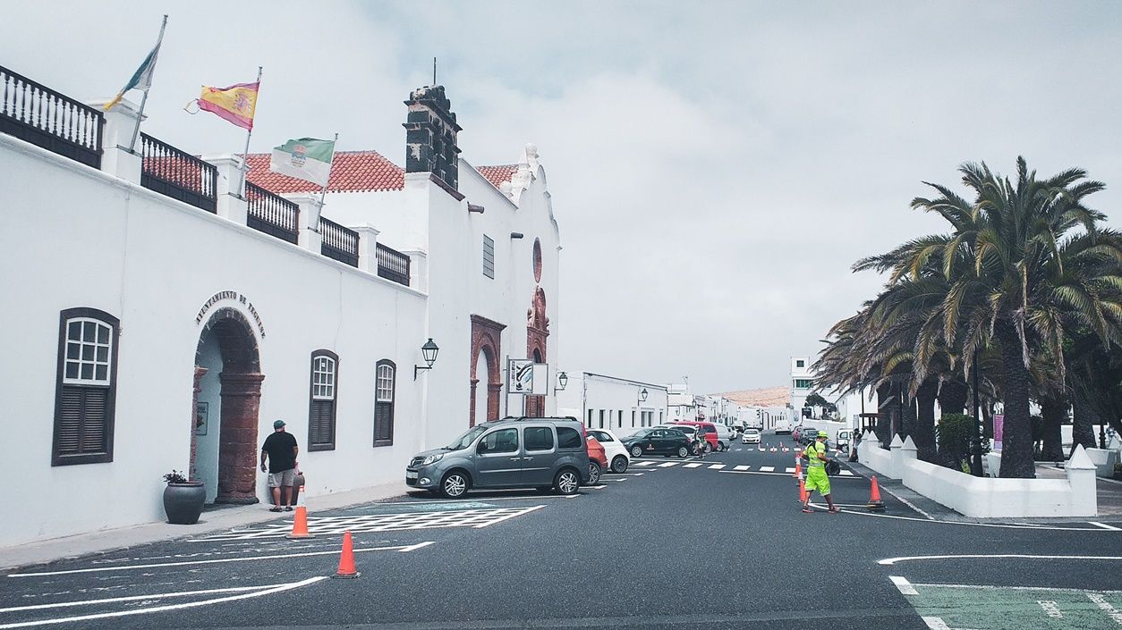 Mejora de la señalización vial en Teguise