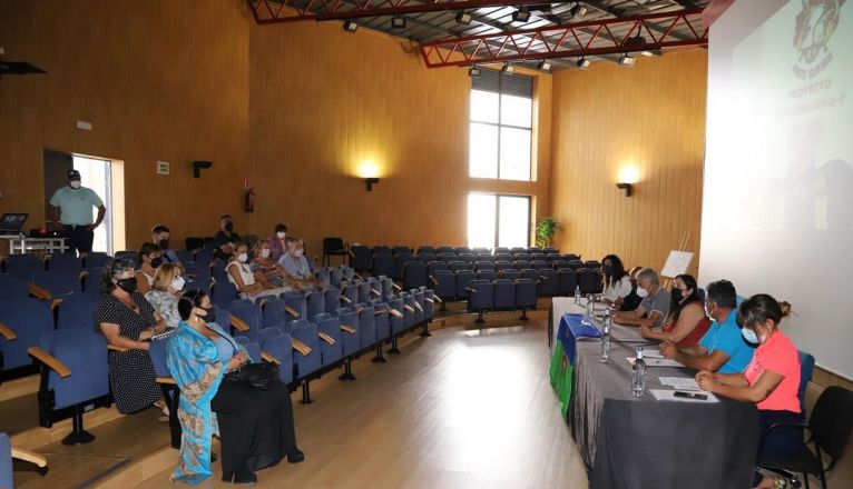 Presentación del proyecto 'Descubriéndote T' en Tías