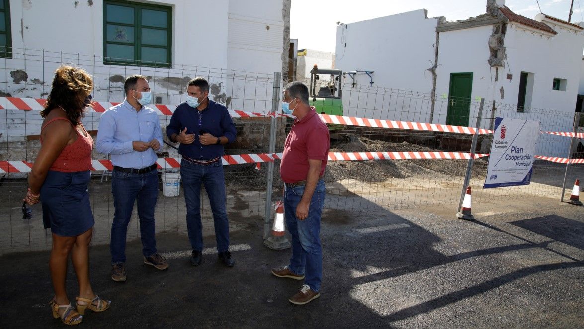 Teguise y Cabildo inician el proyecto de la futura sede cultural del pueblo de Tahíche