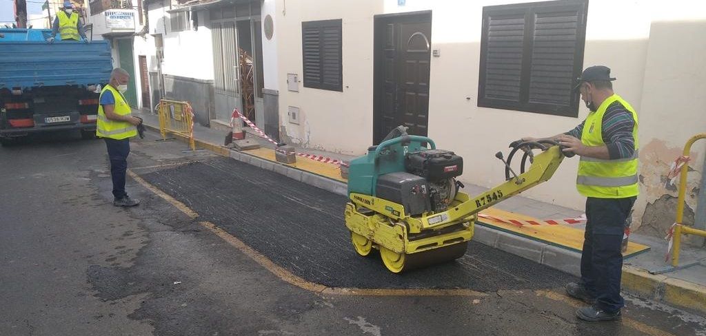 Asfaltado de calles en Arrecife