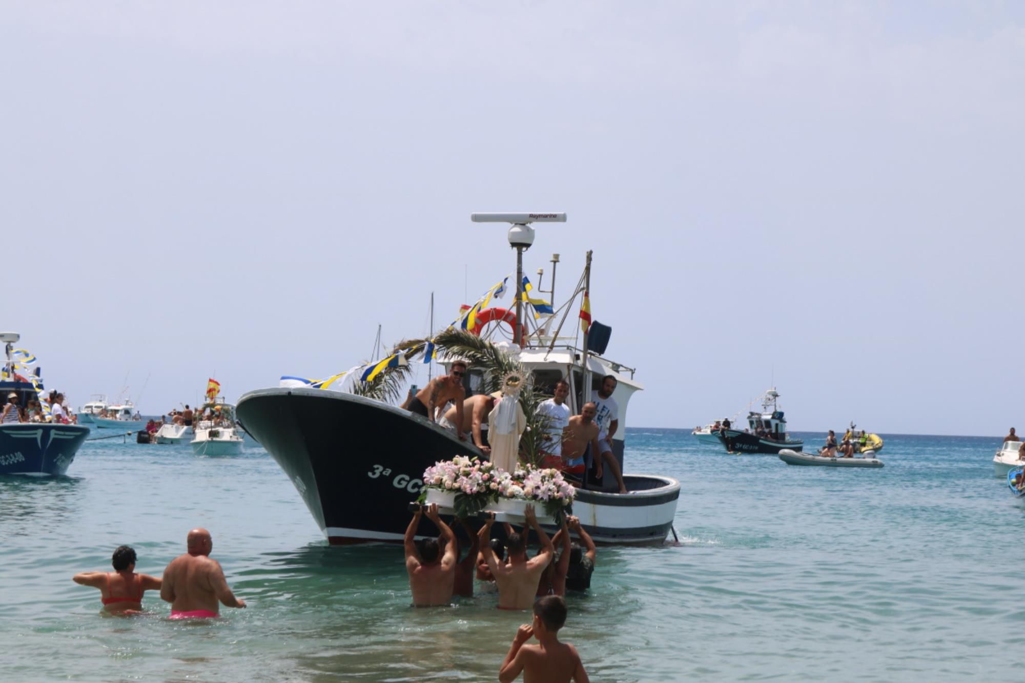 Procesión marítima del Carmen de Playa Blanca 2022