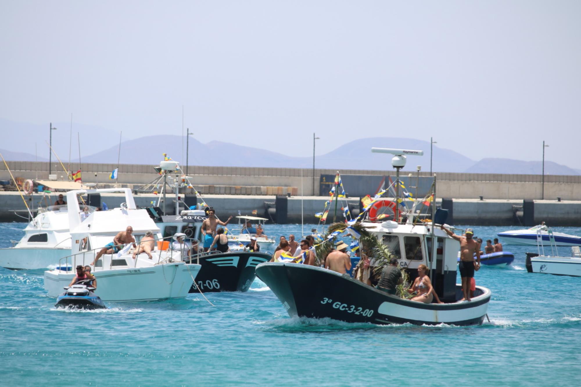 Procesión marítima del Carmen de Playa Blanca 2022