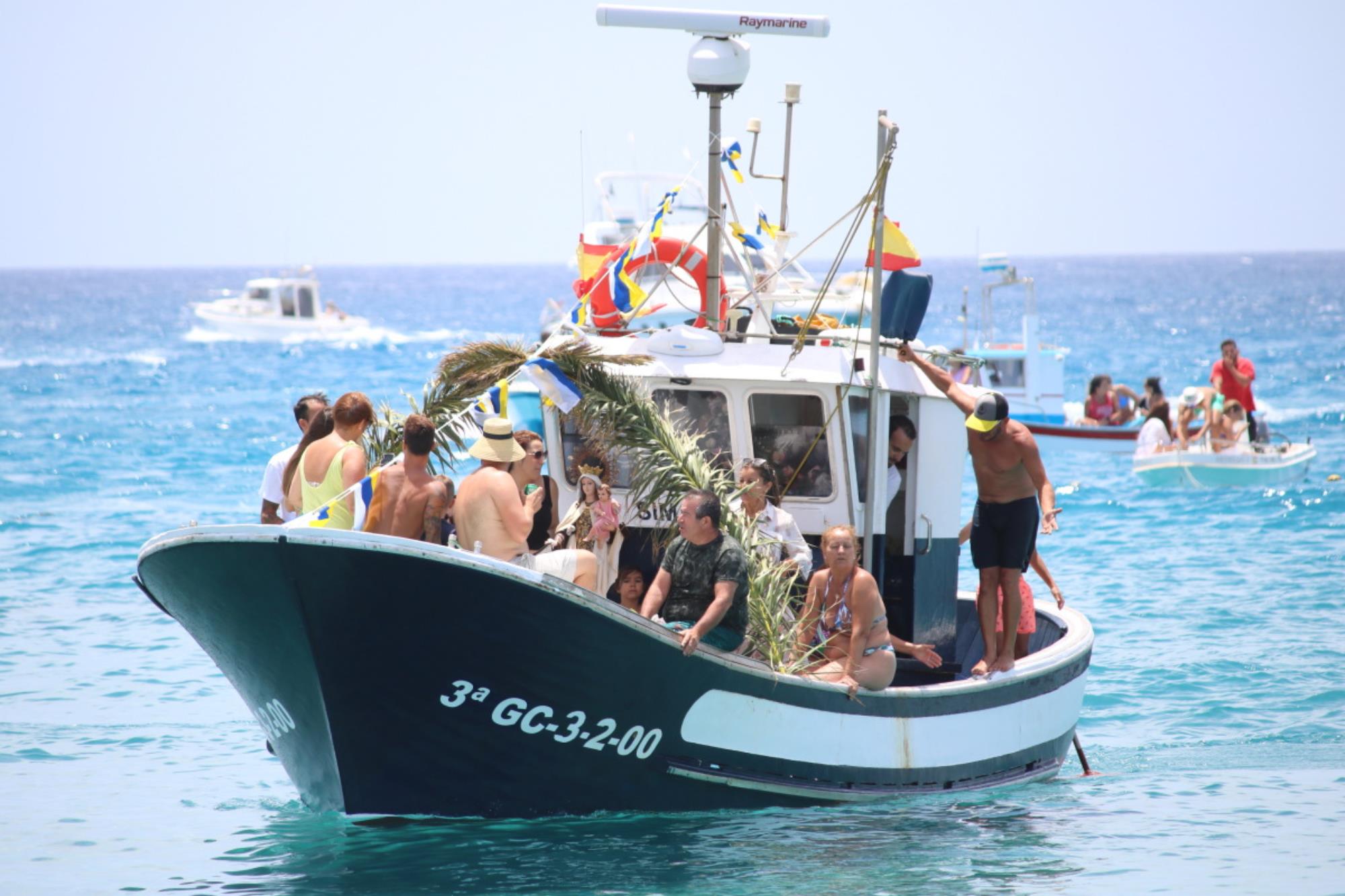 Procesión marítima del Carmen de Playa Blanca 2022