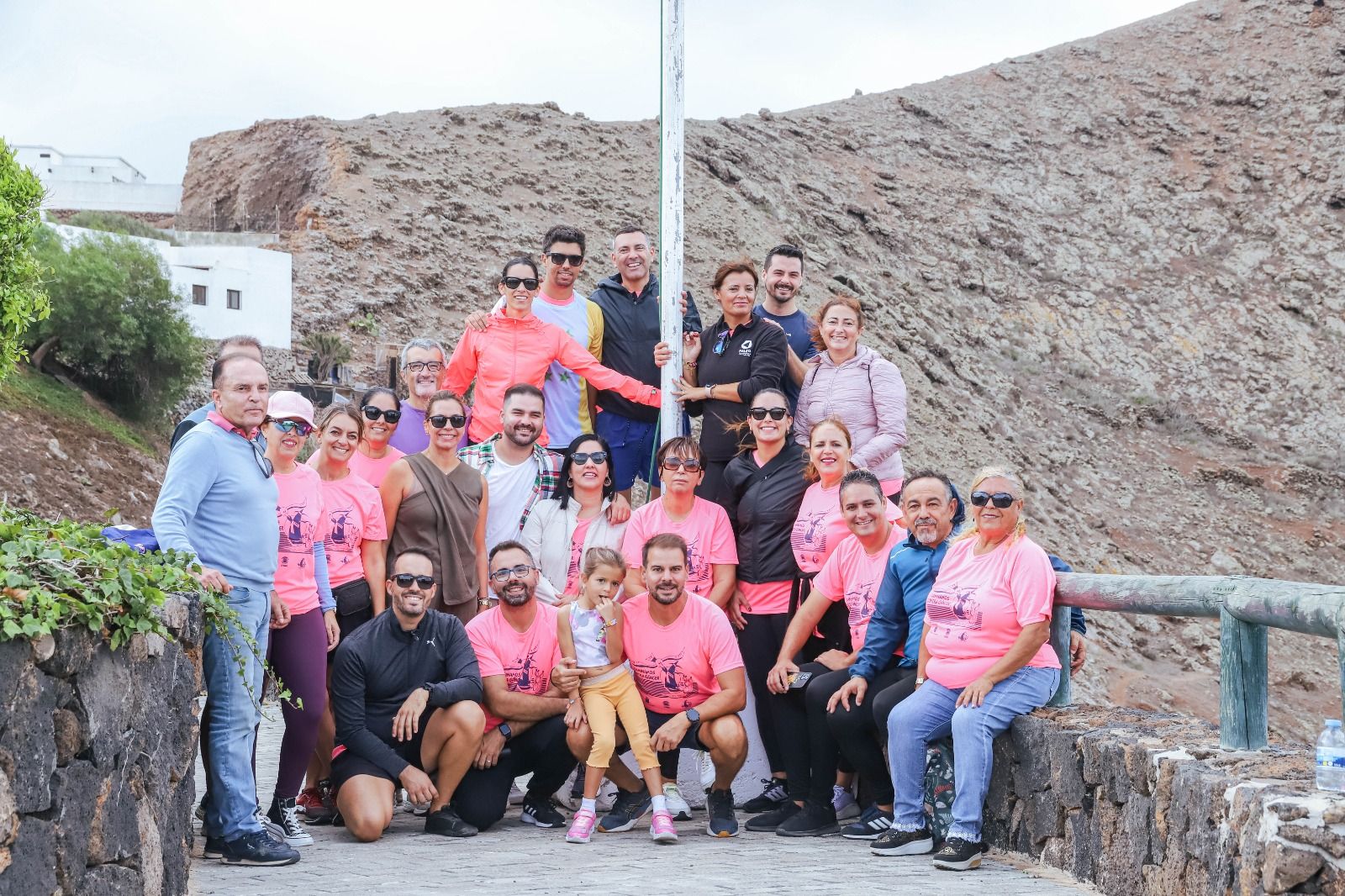 Los Jóvenes Nacionalistas de Lanzarote en el izado de la Bandera Nacional Canaria 