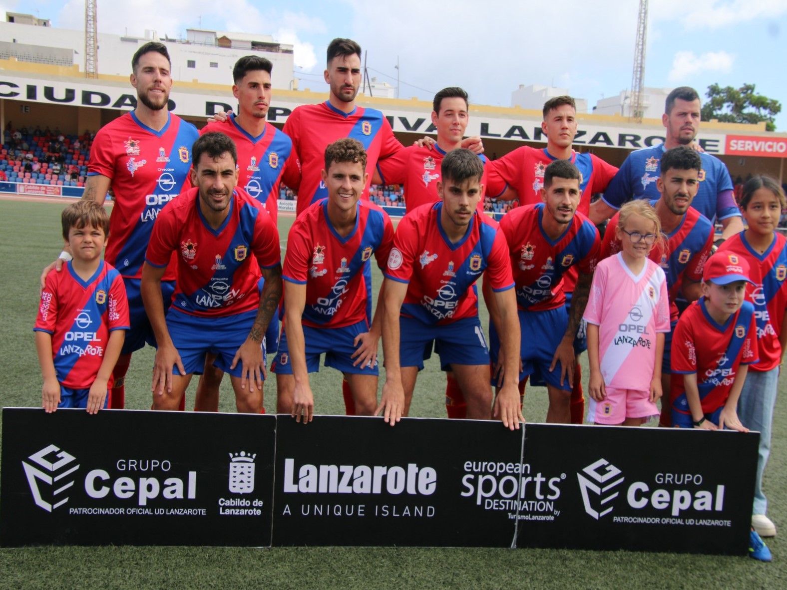 Partido entre el UD Lanzarote y CD Tenerife “B”