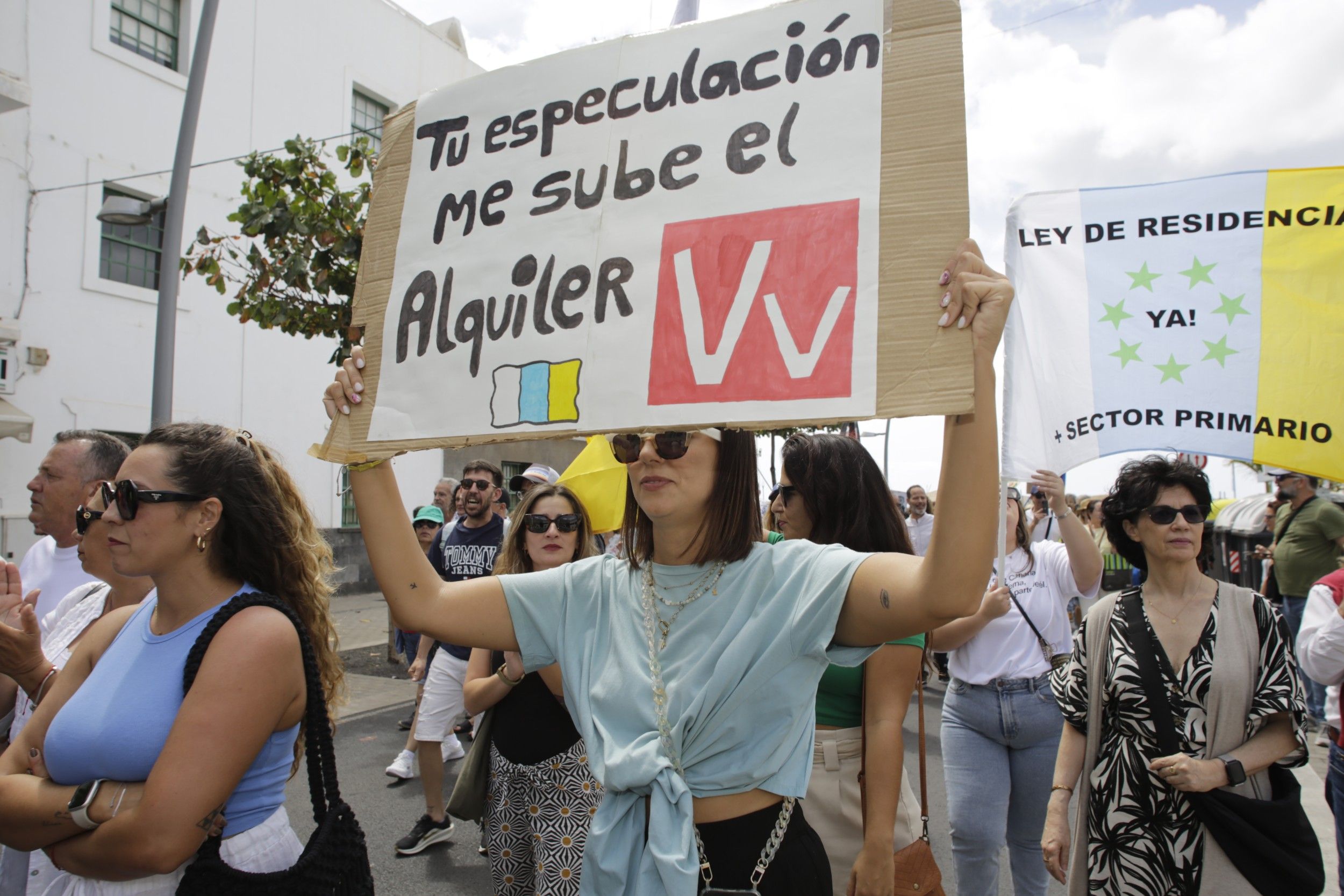 Manifestación del 20 de abril en Arrecife (Fotos: Juan Mateos)