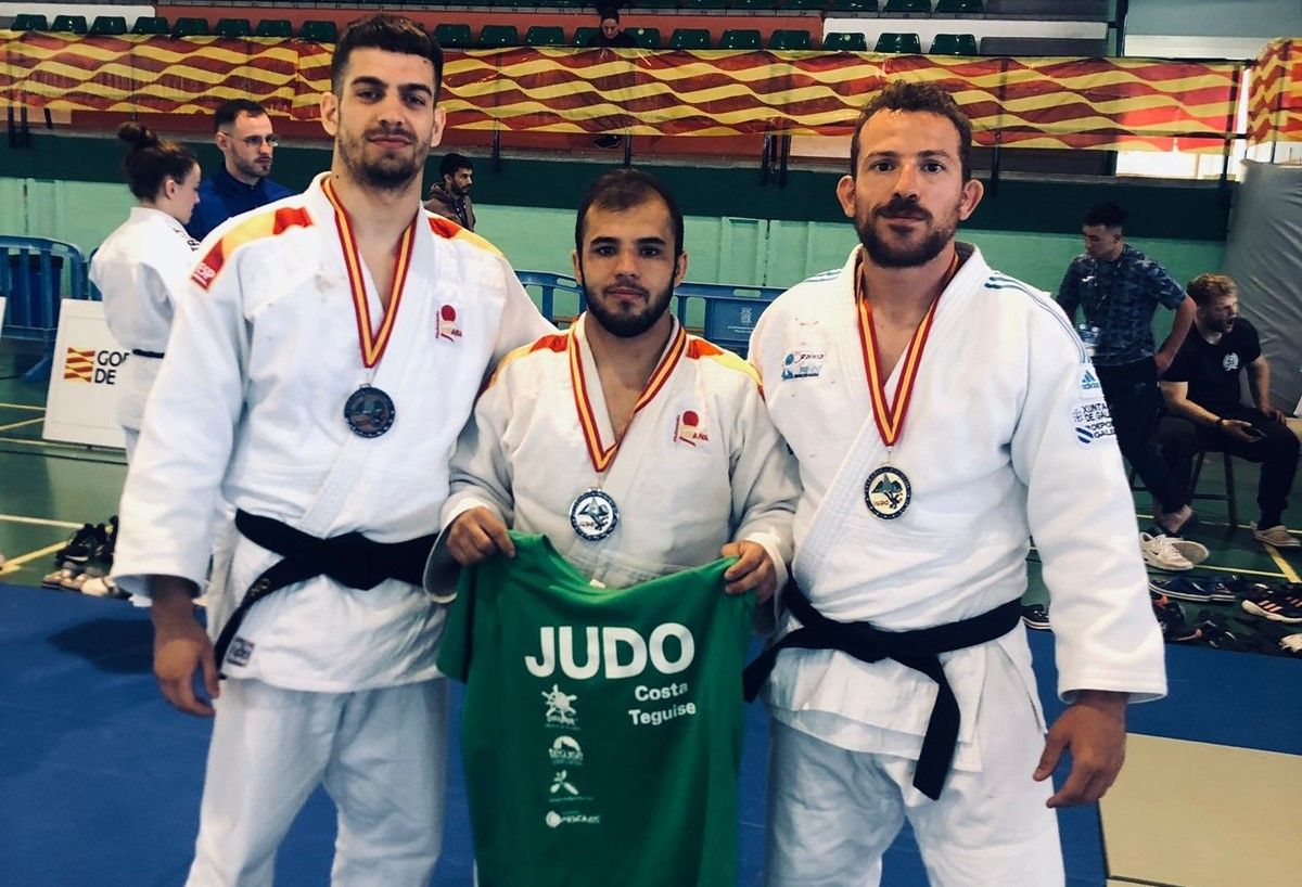 Los deportistas del judo Costa Teguise en Copa de España