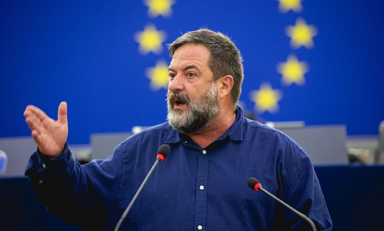 Manu Pineda, candidato de Izquierda Unida en la lista de Sumar para el Parlamento Europeo