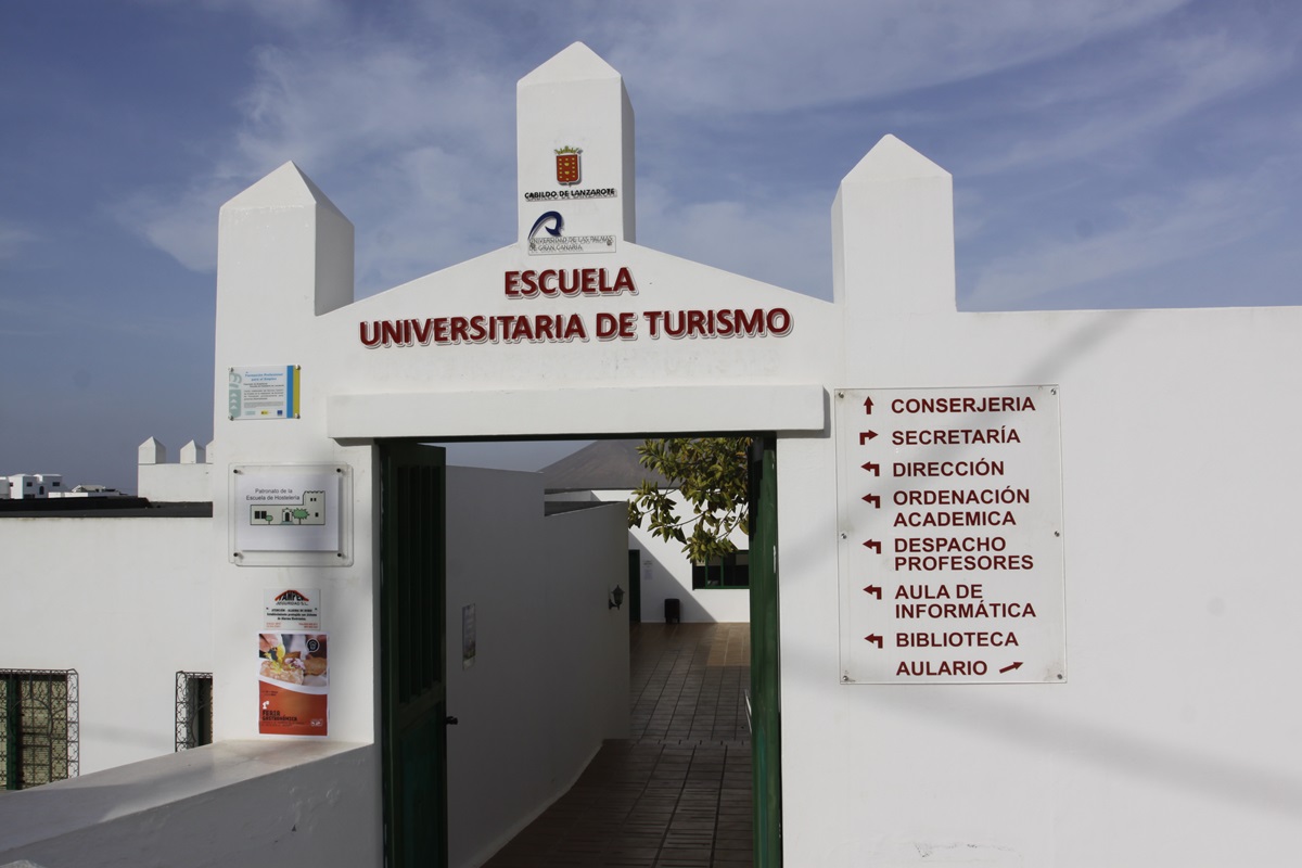 Escuela de Turismo