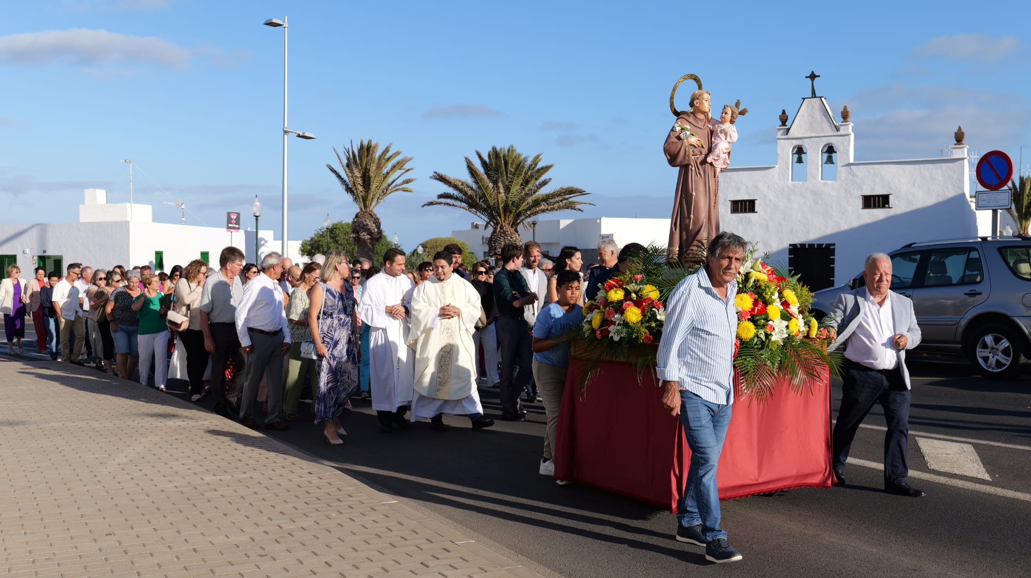 Tías celebra la festividad de San Antonio de Padua