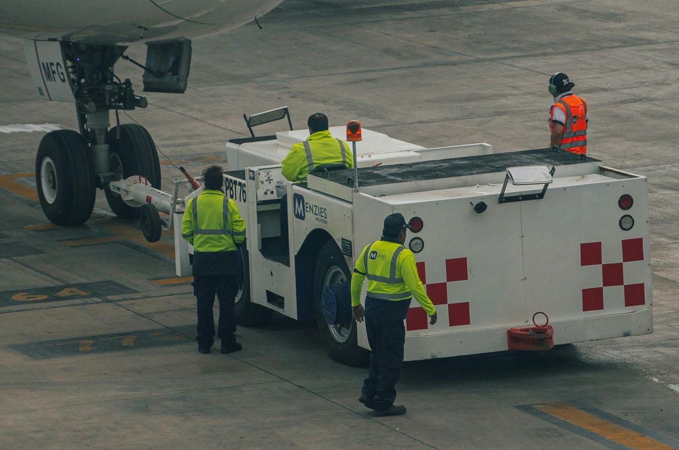 Algunos de los perfiles más demandados se encuentran en los aeropuertos. Empleo.