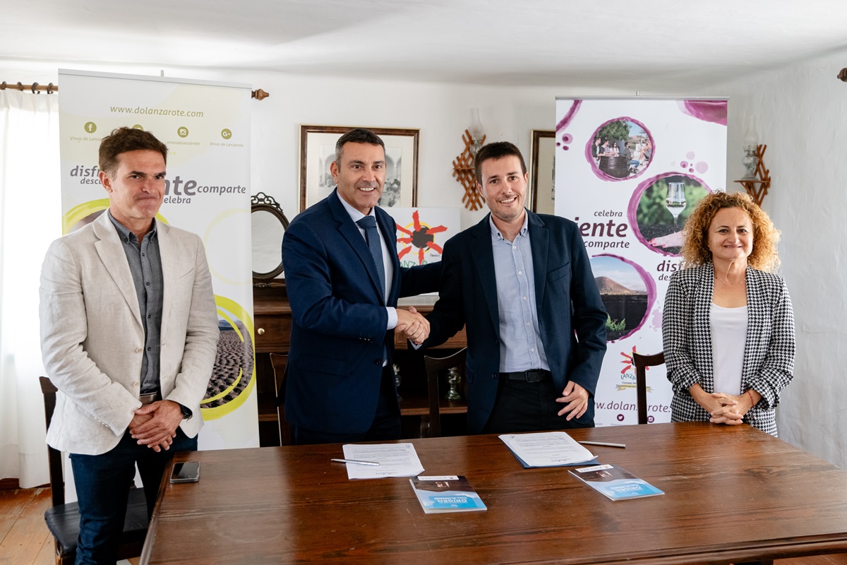 Firma del Consejo Regulador y SPEL formalizan un acuerdo para potenciar el enoturismo en Lanzarote