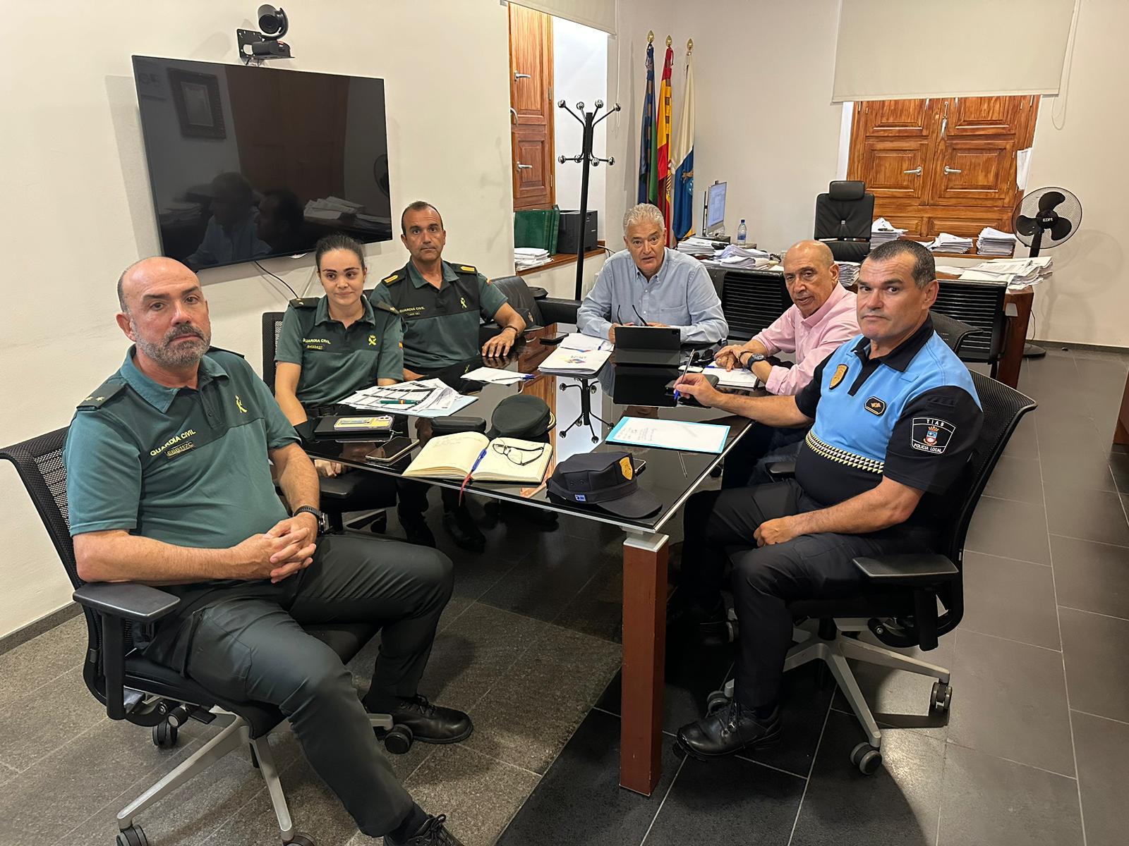 Tías pide al Ministerio del Interior que cubra las vacantes de la Guardia Civil en el municipio