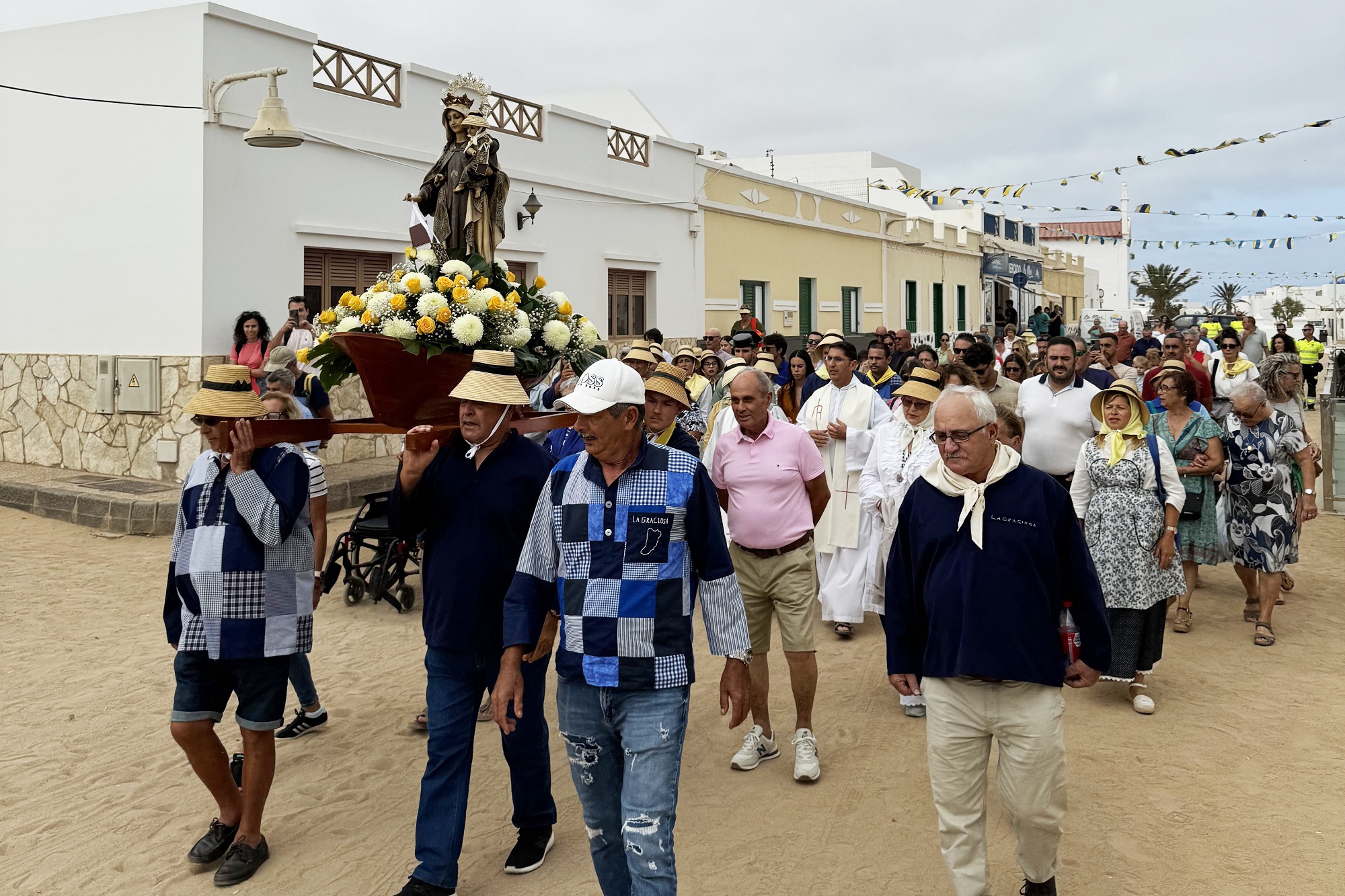 Procesión en La Graciosa 