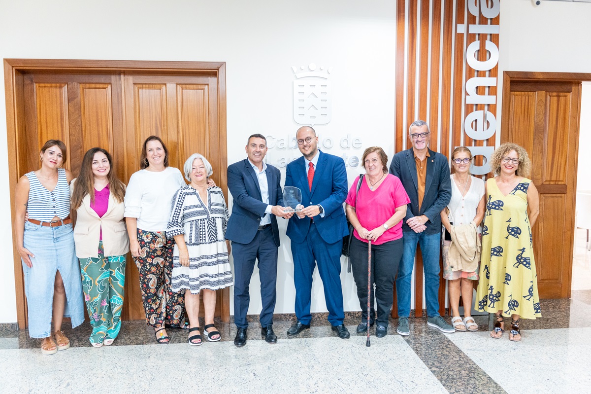 Recepción al magistrado juez decano de Arrecife tras obtener el galardón a la Calidad de la Justicia