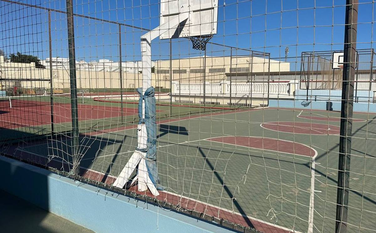 El PSOE denuncia el "abandono" de las canchas de la Ciudad Deportiva de Arrecife